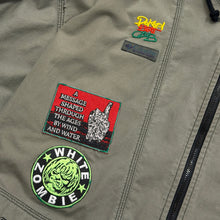 画像をギャラリービューアに読み込む, DOKKOI BEAT CLUB / “MULTIPLE PATCH FURUGI ANORAK“ COLUMBIA BODY
