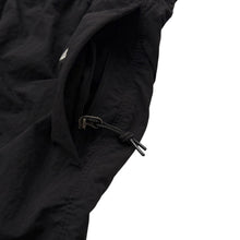 画像をギャラリービューアに読み込む, NIKE ACG NYLON SHORTS
