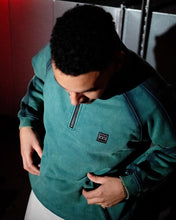 画像をギャラリービューアに読み込む, THE TRILOGY TAPES / TTT SPRAY FUNNEL NECK