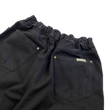 画像をギャラリービューアに読み込む, COMFORTABLE REASON / SURFACE DYED DENIM