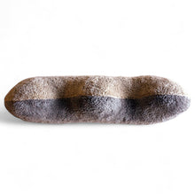 画像をギャラリービューアに読み込む, WONDERLAND / TWO TONE LOGO CUSHION