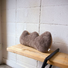 画像をギャラリービューアに読み込む, WONDERLAND / TWO TONE LOGO CUSHION