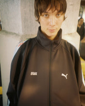画像をギャラリービューアに読み込む, SEDAN ALL-PURPOSE / VANTILATION TRACK JACKET