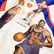 画像をギャラリービューアに読み込む, 1992 “DREAM TEAM” TYVEK PAPER JKT
