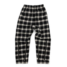 画像をギャラリービューアに読み込む, Am I… / Good Night, World Cotton Flannel Plaid Lounge Pants
