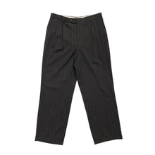 画像をギャラリービューアに読み込む, STRIPED TWO TUCK TROUSERS
