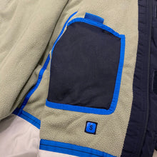 画像をギャラリービューアに読み込む, 00s NIKE HOODED JKT
