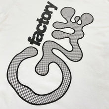 画像をギャラリービューアに読み込む, GLUE FACTORY / JUMBO LOGO TEE (WHT)
