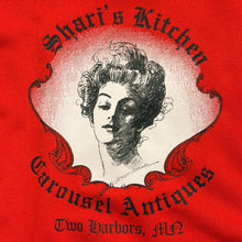 画像をギャラリービューアに読み込む, “SHARI’S KITCHEN &amp; CAROUSEL ANTIQUES” CREWNECK
