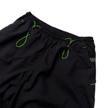 画像をギャラリービューアに読み込む, 00s NIKE CROPPED TRACK PANTS
