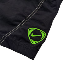 画像をギャラリービューアに読み込む, 00s NIKE CROPPED TRACK PANTS
