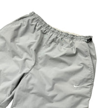 画像をギャラリービューアに読み込む, 00s NIKE CROPPED TRACK PANTS
