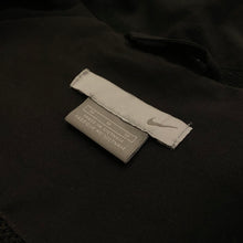 画像をギャラリービューアに読み込む, NIKE TRACK TOP
