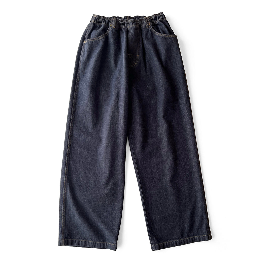 COMFORTABLE REASON / REACTIVE DYED DENIM