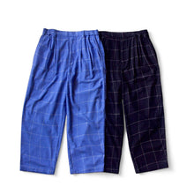 画像をギャラリービューアに読み込む, WONDERLAND / BROKEN CHECK PANTS
