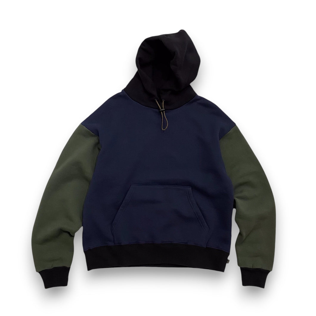 SEDAN ALL-PURPOSE / TOXGO EXCLUSIVE ELASTIC CORD HOODIE