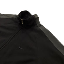 画像をギャラリービューアに読み込む, NIKE TRACK TOP
