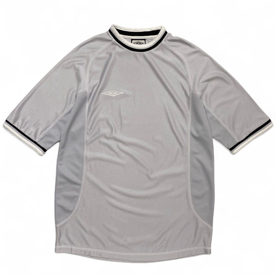 00s UMBRO S/S PRACTICE SHIRT