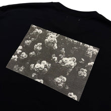 画像をギャラリービューアに読み込む, U.T.P. / UTP PHOTO TEE “DARK FLOWER”
