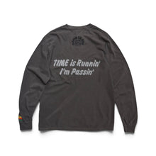 画像をギャラリービューアに読み込む, DOKKOI BEAT CLUB / “E=MC2” LONG SLEEVE T-SHIRT
